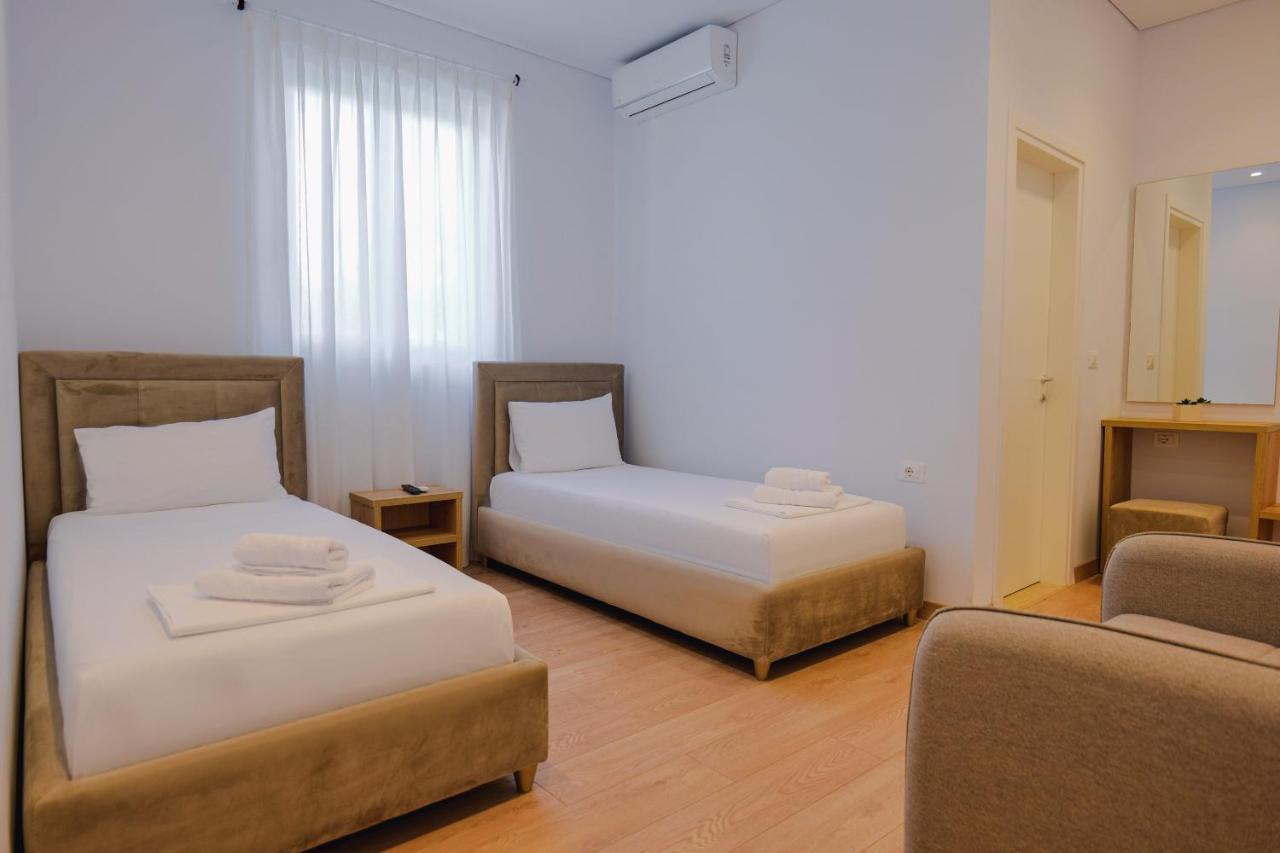 Otto Hotel Ksamil Exterior photo